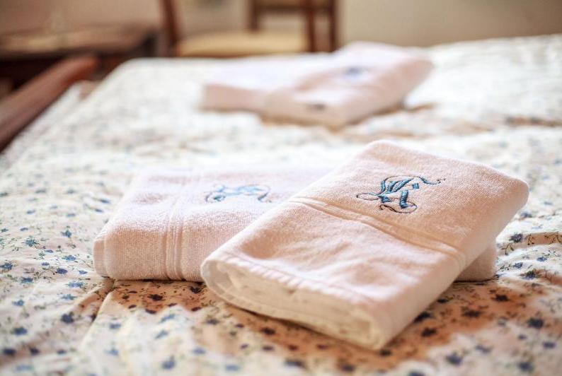 Kékpárkány Vendégház Rátka Habitación foto